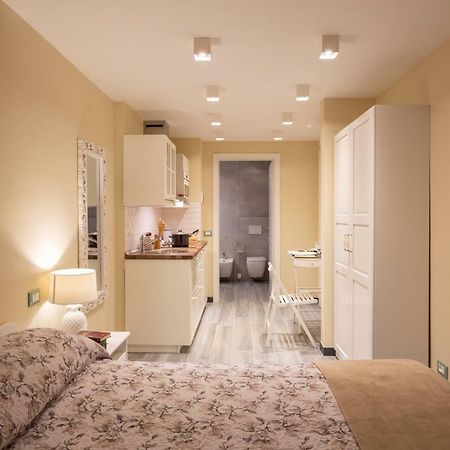 Le Stanze Di Carla! Con Cucina E Bagno Privato Hotel Florença Exterior foto