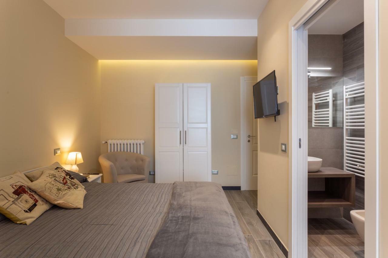 Le Stanze Di Carla! Con Cucina E Bagno Privato Hotel Florença Exterior foto