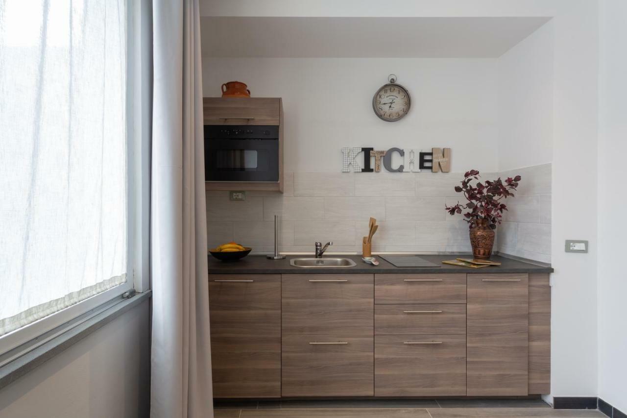 Le Stanze Di Carla! Con Cucina E Bagno Privato Hotel Florença Exterior foto